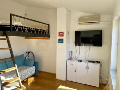 Haus zum Kauf in Baška, 40 m²