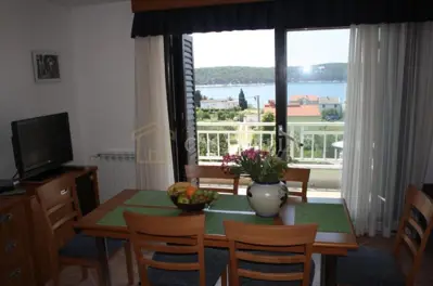 Ekskluzivna Villa sa bazenom na otoku Rabu - 10