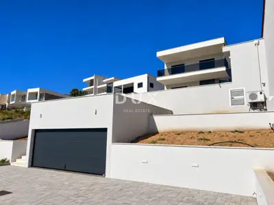 Villa 191 m², Žaborić - 150 m from the sea and panoramic views - 5