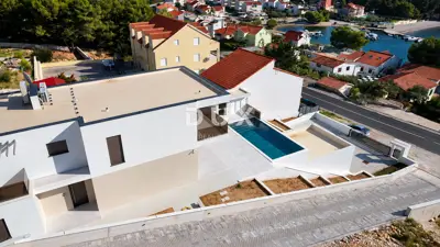 Villa 191 m², Žaborić - 150 m from the sea and panoramic views - 3