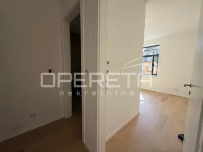 Stan 82 m², Centar - Draškovićeva, adaptiran i održavan - 5