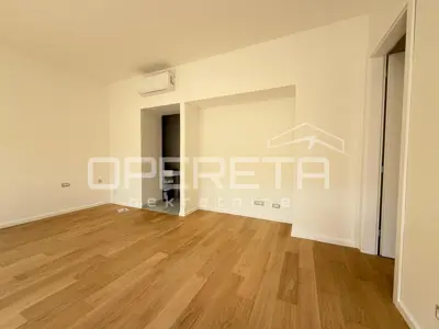 Stan 82 m², Centar - Draškovićeva, adaptiran i održavan - 2