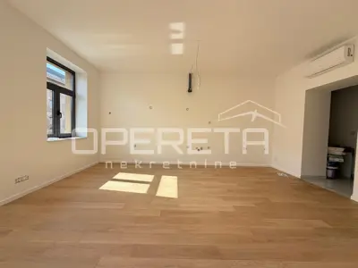 Stan 82 m², Centar - Draškovićeva, adaptiran i održavan