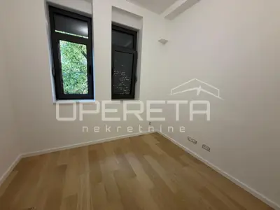 Stan 82 m², Centar - Draškovićeva, adaptiran i održavan - 13