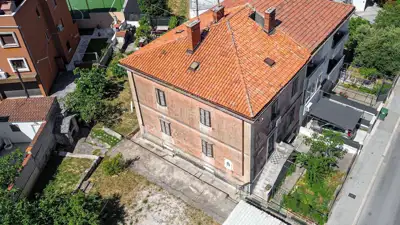House 330 m², Split - center, near Marjan - 2