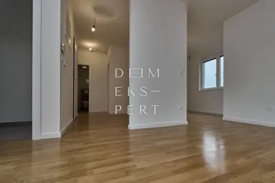Sesvete, Useljivi penthouse s krovnom terasom - 115 m² - 5