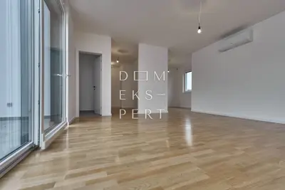 Sesvete, Useljivi penthouse s krovnom terasom - 115 m² - 4