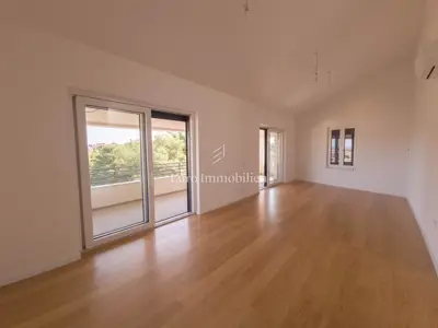 Geräumige 3-Zimmer-Wohnung mit Meerblick, Mali Lošinj - 3