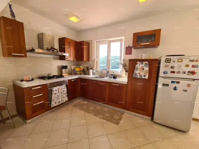Apartman sa otvorenim pogledom na uvalu i more. - 16