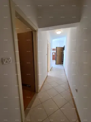 Apartman sa otvorenim pogledom na uvalu i more. - 11