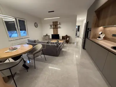 Rijeka, Grobnik, 1S+DB, 55 m², 850€, režije uključene) Novogradnja - 3