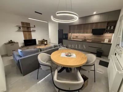 Rijeka, Grobnik, 1S+DB, 55 m², 850€, režije uključene) Novogradnja