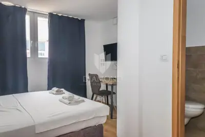 House floor, Pula Centar, 13 studio apartments and private lift - 19