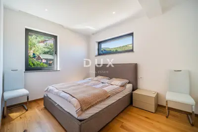 Stan 127 m², Opatija - Centar, pogled na more - 9