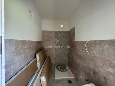 Kuća 160 m², Labin - bazen i pogled na prirodu - 8