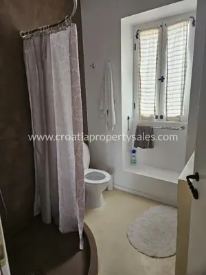 Kamena kuća 240 m², otok Hvar, mirno selo i bazen - 10