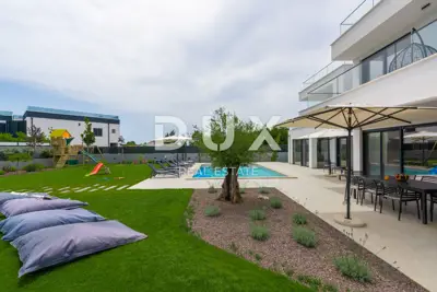 ISTRA, BANJOLE - Exklusive Villa nur bei DUX! REDUZIERT! ! ! - 9