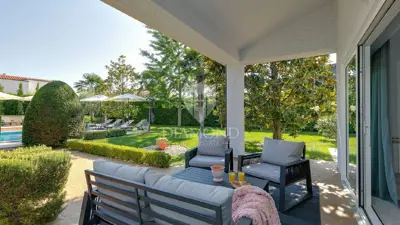 Kuća 290 m², Poreč - bazen i velika okućnica - 17