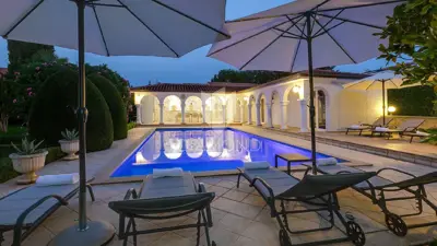 Kuća 290 m², Poreč - bazen i velika okućnica - 16