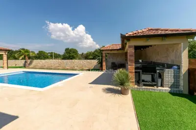 House 250 m², Briševo - pool and covered kitchen - 4