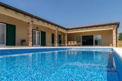 House 250 m², Briševo - pool and covered kitchen - 8