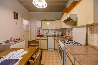 Stan 85 m², Trešnjevka - Sjever, Trešnjevka - vrt i parkirno mjesto - 5