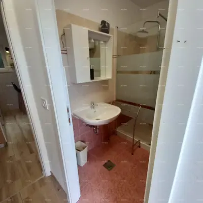 Haus 100 m², Pješčana Uvala, 200 m von dem Strand - 11