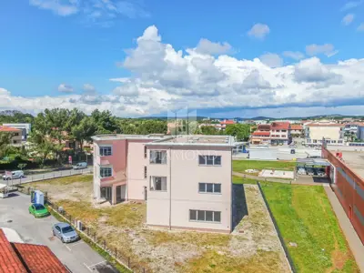 Geschäftsgebäude 1.261 m², Rovinj - 30 Parkplätze - 14