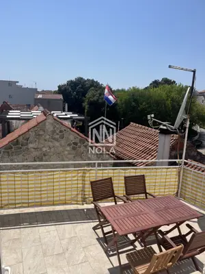 Kamena kuća u Vodicama, centar - poslovni prostor i terasa - 21