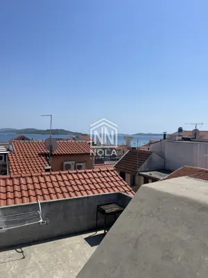Kamena kuća u Vodicama, centar - poslovni prostor i terasa - 4