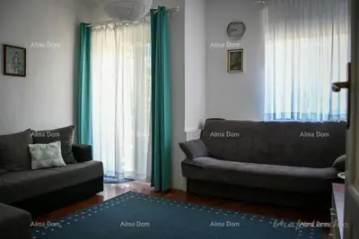 Stan 57 m², Labin centar - trosoban s vrtom - 3