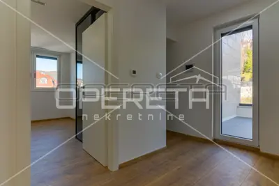 Kuća, Mlinovi Hills, privatnost i pogled na Sljeme - 9