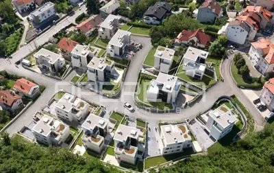 Kuća, Mlinovi Hills, privatnost i pogled na Sljeme