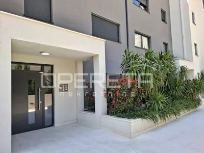 Wohnung zum Kauf in Makarska, 99,6 m²