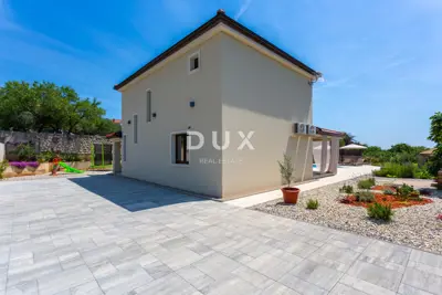 House 178 m², Poljica on the island of Krk - pool and sea view - 19