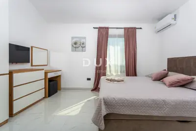 House 178 m², Poljica on the island of Krk - pool and sea view - 15