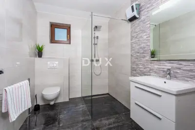 House 178 m², Poljica on the island of Krk - pool and sea view - 16