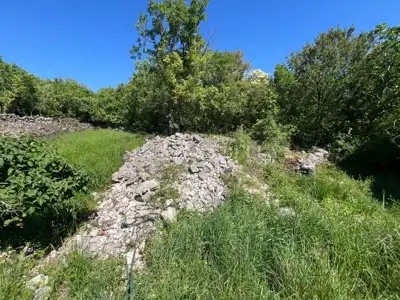 Otok Krk – Rijetkost na tržištu! Kamena kuća s velikim građevinskim ze - 2