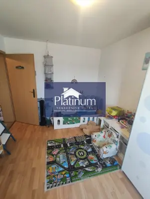 Stan 72 m², Jadreški - 2 spavaće sobe, balkon - 17