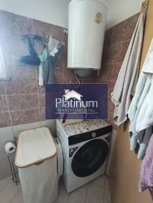 Stan 72 m², Jadreški - 2 spavaće sobe, balkon - 12