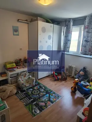 Stan 72 m², Jadreški - 2 spavaće sobe, balkon - 16
