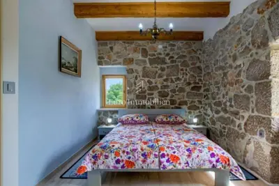 Steinhaus 144 m², Vrbnik - Pool und großes Grundstück - 9