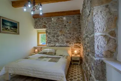 Steinhaus 144 m², Vrbnik - Pool und großes Grundstück - 8