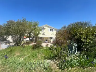 Kuća u Donjem Karinu, pogled na more i 100 m od plaže - 13