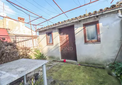 Kuća u Puli, Centar - dvorište i privatnost - 11