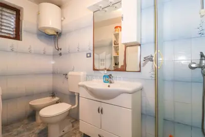 Kuća u Puli, Centar - dvorište i privatnost - 9