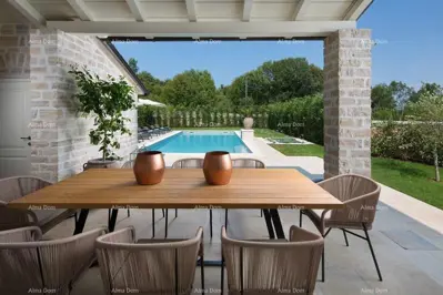 Steinhaus mit Pool, Poreč, gepflegter Gartenbereich - 13
