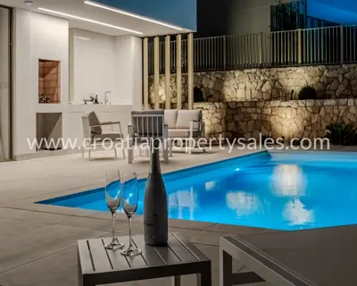 Kuća, Brač, 274 m², 1 300 000 € - 13