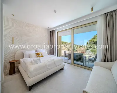 Kuća, Brač, 274 m², 1 300 000 € - 2