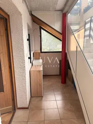 Apartment 96.5 m², Gornje Vrapče - 3 bedrooms and terrace - 5